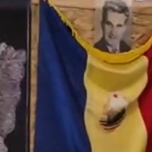 trezirea conștiinței: Sandru cere interzicerea simbolurilor comuniste în românia