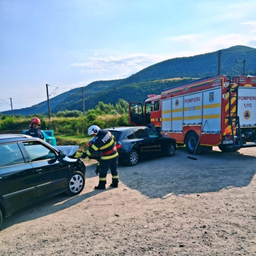 accident rutier în Ciopea, două persoane rănite