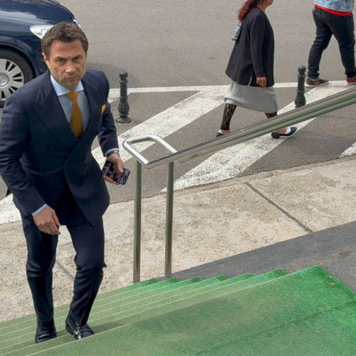 Procesul judiciar a fost amânat pentru data de 31 iulie 2025, conform informațiilor oficiale consultate de ziarul Amprenta. Orice decizie luată de Curtea Supremă va fi definitivă. În prezent, dosarul de fond se află pe rolul Curții de Apel Constanța, iar noul termen pentru audierea martorilor este stabilit pentru 19 septembrie 2025. Cu această ocazie, vor fi audiați Pavel Victor, un afacerist din Mangalia, propus de Dumitrana Romulus, precum și Andrei Sorin, fost viceprimar și consilier local, propus de Radu Cristian.