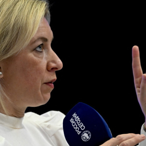 Maria Zaharova, reprezentanta Ministerului rus de externe, a criticat dur reacția autorităților române în legătură cu incidentele recente din spațiul aerian. Potrivit acesteia, Bucureștiul nu pare să ia în serios riscurile și nu-și aliniază politica națională cu interesele suverane ale țării.