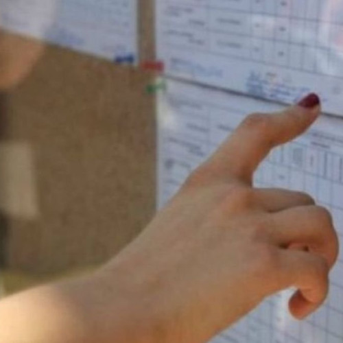 Lupta acerbă pentru locurile la liceele de top din Iași: mediile de admitere au crescut semnificativ în 2025