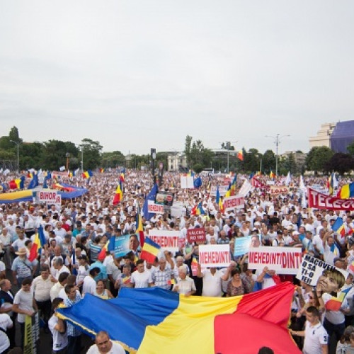 Proteste ale românilor împotriva măsurilor de austeritate anunțate în toamna aceasta