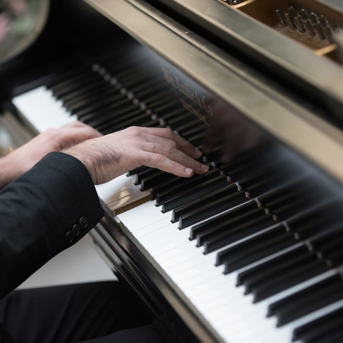 recital de muzică clasică organizat de centrul media speranța