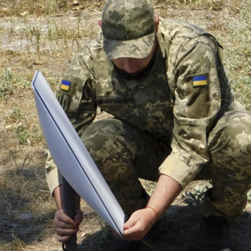 probleme cu sistemele starlink folosite de militarii ucraineni în timpul nopții