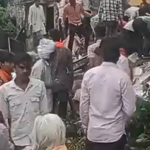 Prăbușire a unei școli în India, cel puțin șapte copii au murit