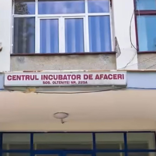 clădirea Ministerului Economiei de pe șoseaua Oltenițe, ocupată ilegal de peste 18 ani, atrage atenția publicului