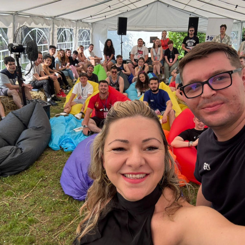 Primarul comunei Turnu Roșu, acuzată de utilizarea mașinii de serviciu în timpul concediului