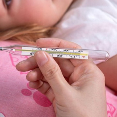 Femeie din Piatra Neamț, cercetată pentru manipularea periculoasă a mercurului