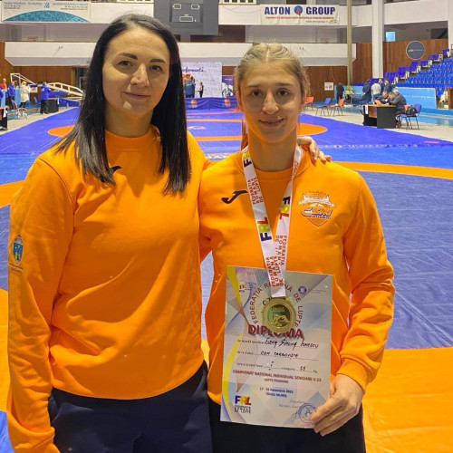 Simona Ionescu de la CSM Târgoviște va lupta pentru România la Europenele de lupte în București