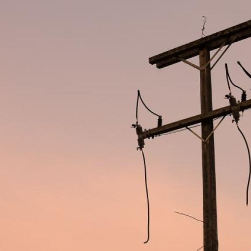 Furtună puternică paralizează județul Cluj: mii de locuințe rămân fără curent