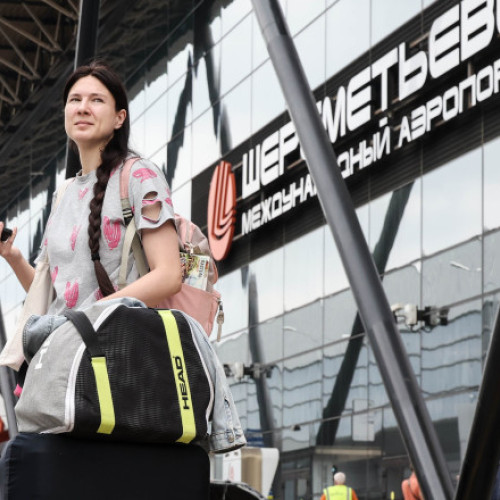 Rusia anunță zboruri directe de pasageri între Moscova și Phenian