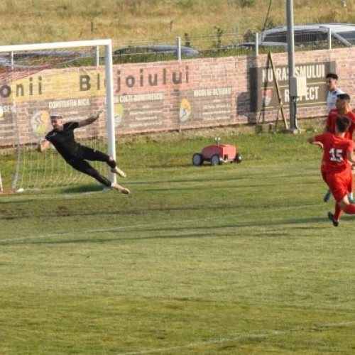 meciuri amicale pentru echipele prahovene de Liga a III-a în weekend