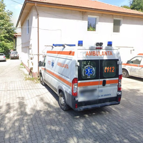 Ziua națională a ambulanței în România, marcată în fiecare an pe 28 iulie, comemorează un moment important din istoria serviciului de salvare. Această dată a fost aleasă deoarece în 1906 a fost înființată prima unitate de salvare în București, la inițiativa profesorului Nicolae Minovici. Potrivit sursei alba24.ro, doctorul Minovici a înființat "Societatea de Salvare din București", o inițiativă privată menită să ajute oamenii aflați în pericol.