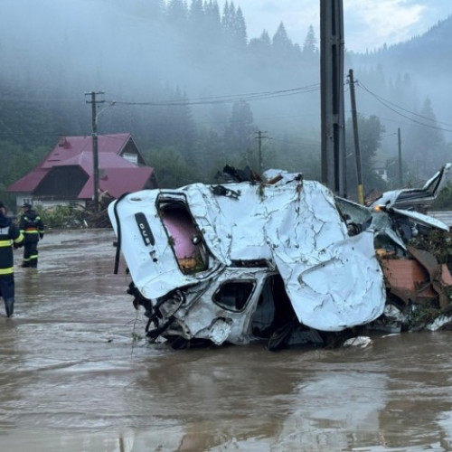 25 de localități din nouă județe, afectate de inundații și furtuni, anunță IGSU