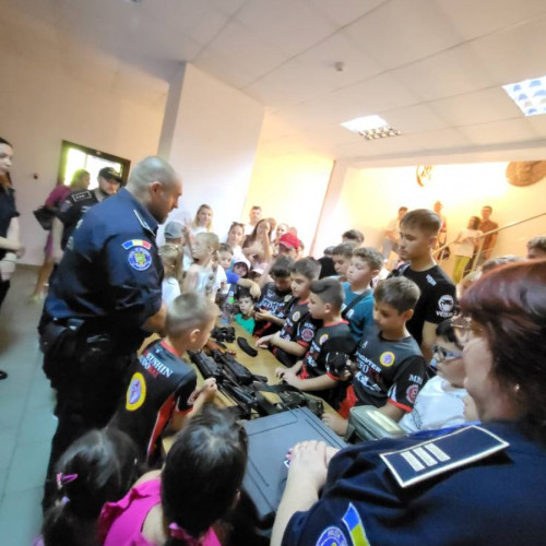 copii din giurgiu au vizitat politia de frontiera de ziua lor