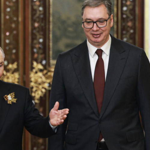 Serbia își păstrează neutralitatea în conflictul dintre Rusia și Ucraina, hotărând să nu impună sancțiuni împotriva Rusiei, conform declarațiilor președintelui Aleksandar Vucic. Acesta a afirmat că Serbia va merge înainte cu politica sa stabilă, deși aceasta nu este pe placul nimănui, nici din Occident, nici din Orient, noteaza digi24.ro.