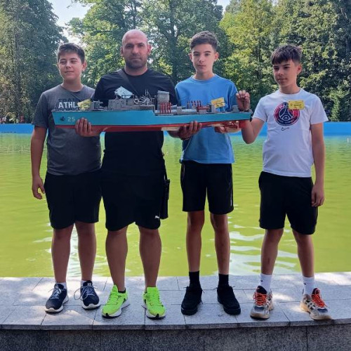 echipă de aeromodele din vrancea, în top la concursul național de navomodele