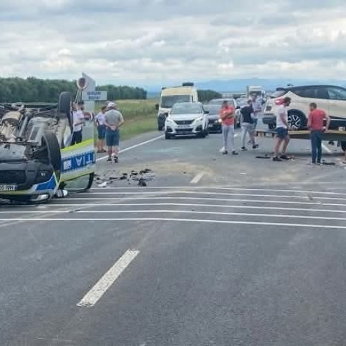 Accident în lanț în județul Timiș din cauza unui polițist neatenționat