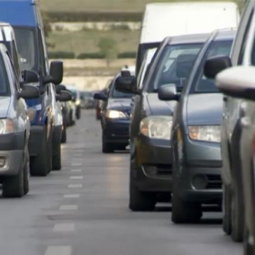 Modificări importante pentru șoferi: scumpiri ale rovinietei și dublarea amenzilor