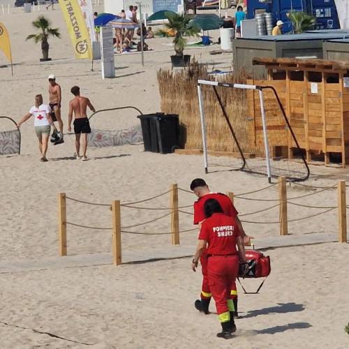 Femeie cu afecțiuni cardiace expusă riscului din cauza soarelui puternic la Eforie