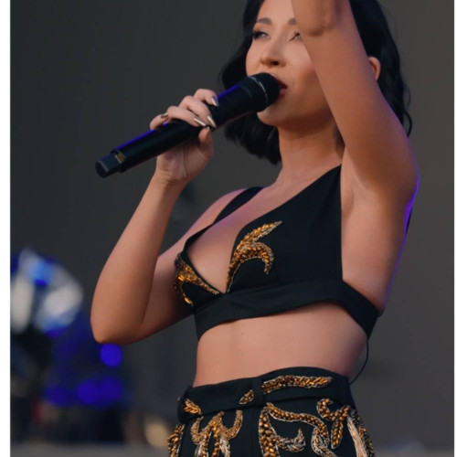 Nicole Cherry a deschis show-ul lui Jennifer Lopez în România într-un moment memorabil