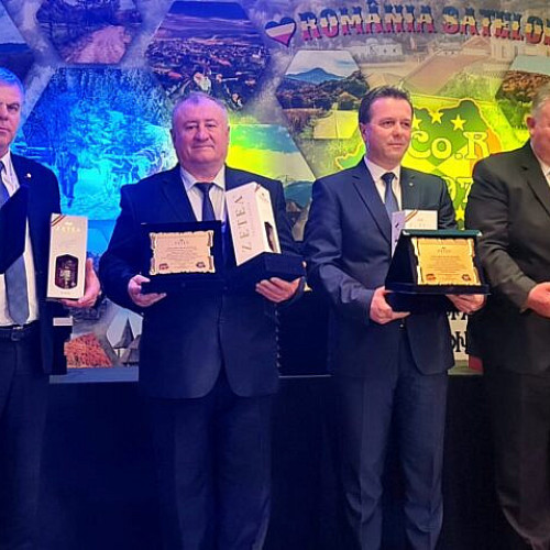 Două diplome de excelență pentru comuna Cornu Luncii la Adunarea Generală a Asociației Comunelor din România