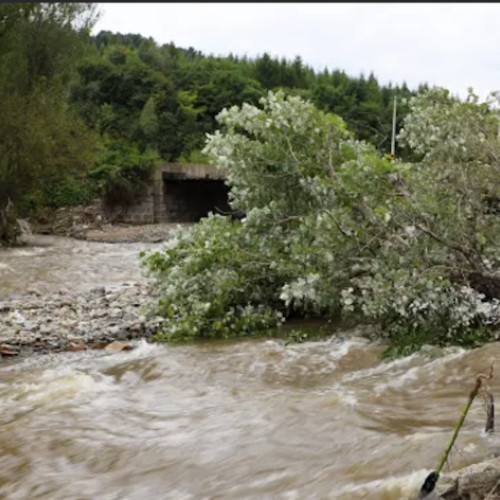 Alertă de inundații în mai multe zone ale țării