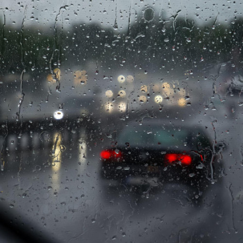 Atenționare de cod roșu emisă în Bistrița-Năsăud din cauza mini-acoperișurilor torențiale