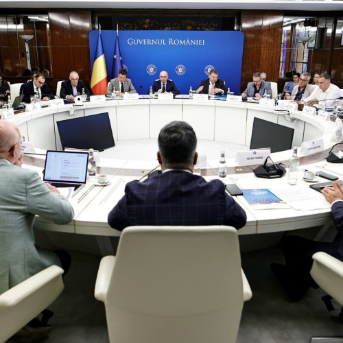 Guvernul continuă consultările despre reforma administrativă