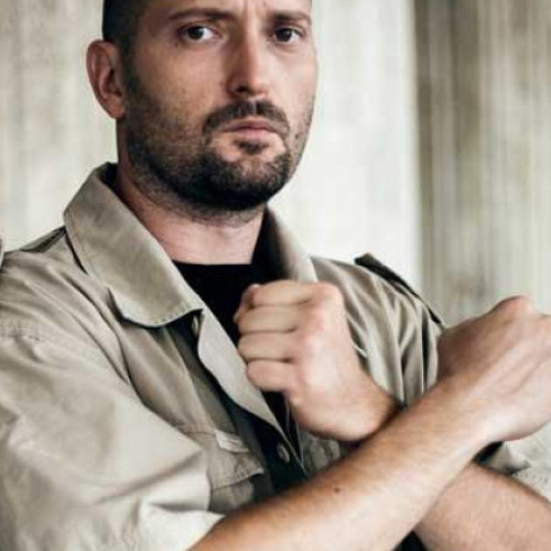 cheloo, rapperul, prins de polițiști după scandal în curtea catedralei mantuirii neamului