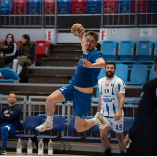 echipa de handbal masculin CSM Oradea se pregătește pentru sezonul 2025-2026