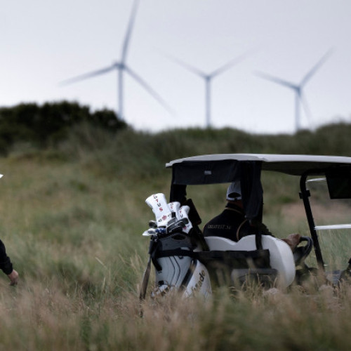 Donald Trump a criticat energia eoliană în vizitele în Scoția