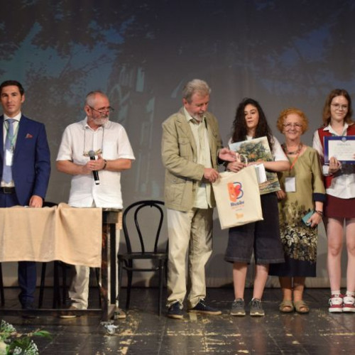 echipa din bacau a câștigat concursul național „democrat și toleranță” 2025