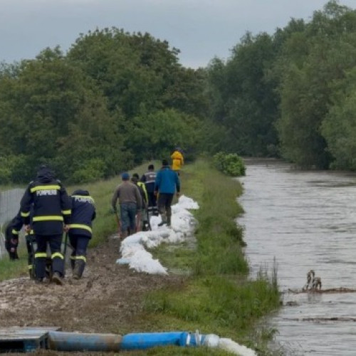 Cod portocaliu de inundații în trei județe din Transilvania