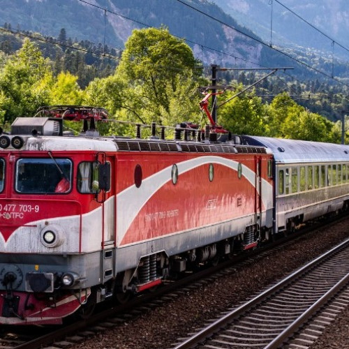 tarifele pentru serviciile de transport feroviar de pasageri, actualizate de autorități