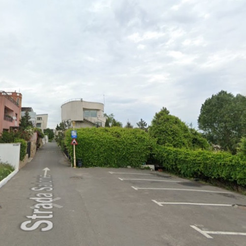 Primăria Constanța analizează vânzarea a două terenuri neconstruibile de pe strada Salonic