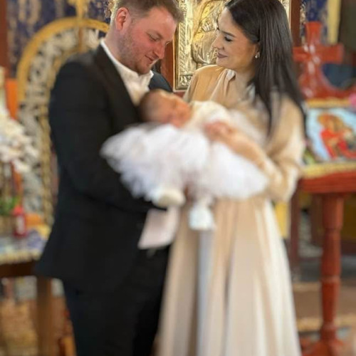 Actrița Adelina Iordache, fosta Puzdrea, explică motivul demisiei din consiliul județean Gorj