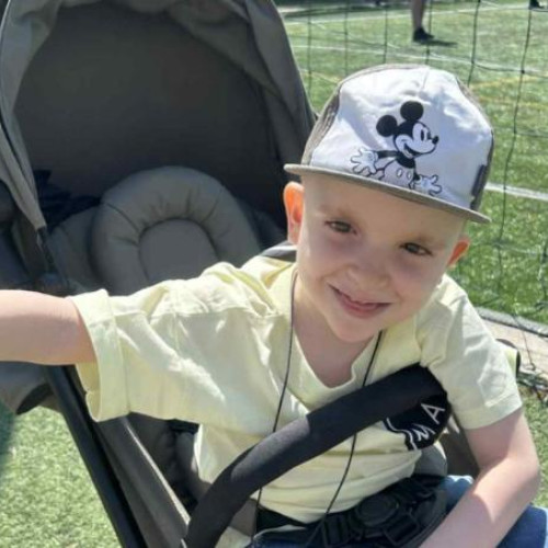 Un copil diagnosticat cu Sindromul Mowat-Wilson are nevoie de ajutor pentru o terapie inovatoare