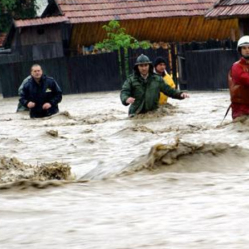 Avertizare hidrologică de cod galben pentru județul Cluj din cauza vânturilor și inundațiilor