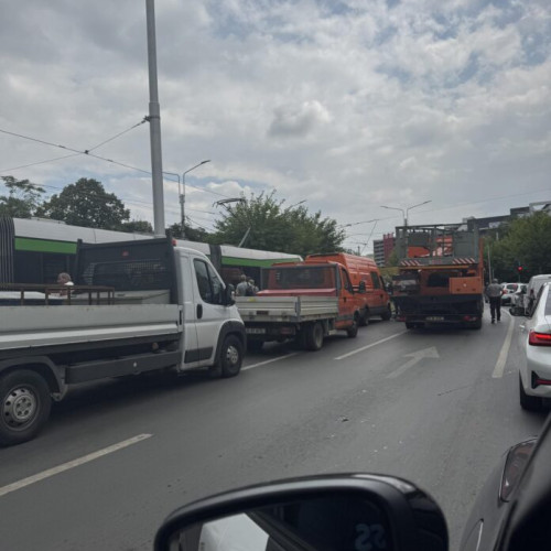 accident între două tramvaie la intersectia dintre soseaua Giurgiului și soseaua Oltenitei