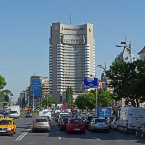 Numărul salariaților din București a crescut ușor până la peste 1,11 milioane de persoane în aprilie 2025