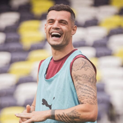 Granit Xhaka se transferă de la Bayer Leverkusen la Sunderland