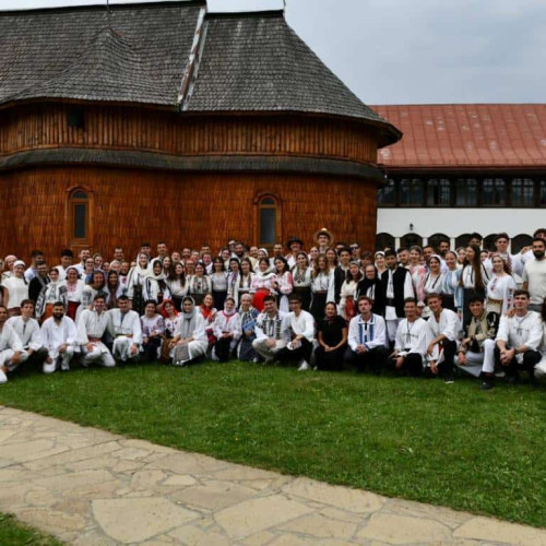 sărbătoare la manastirea oasa: peste 180 de tineri din tara si strainatate la tabara internationala 2025