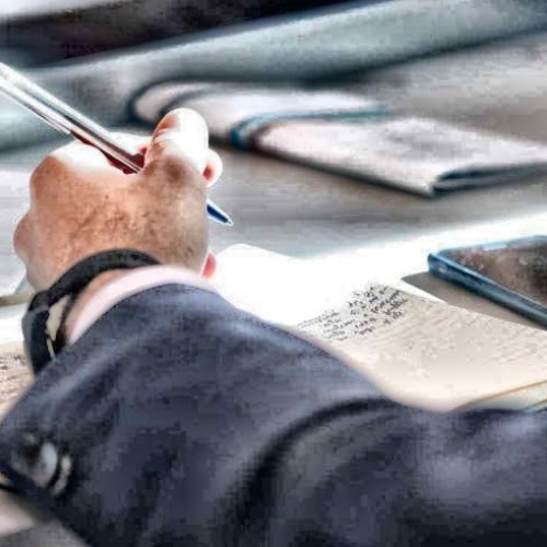 Rezultatele finale ale concursului pentru ocuparea posturilor didactice din învățământul preuniversitar au fost publicate după soluționarea celor 172 de contestații. Potrivit sursei monitorulneamt.ro, în județul Neamț, procentul candidaților care au obținut note peste șapte la proba scrisă este de 45,46%, iar cei cu note între cinci și șapte reprezintă 38,33% din total.