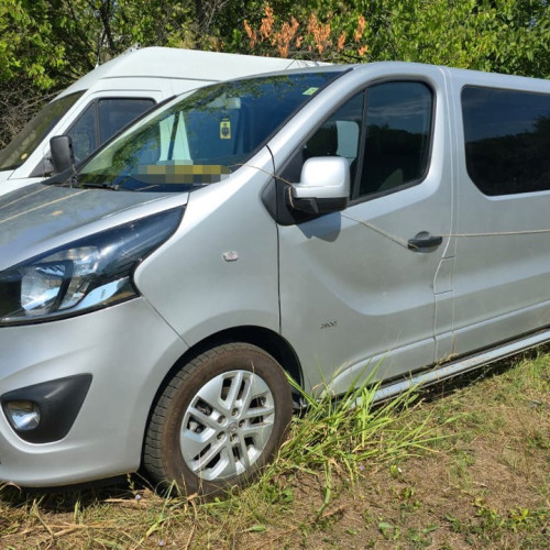 microbuz căutat de autoritățile olandeze, confiscat de poliția de frontieră din ostrov