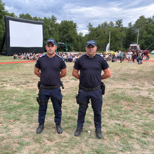 jandarmii gorjeni asigură ordinea la festivalul „Film în sat” din Peștișani