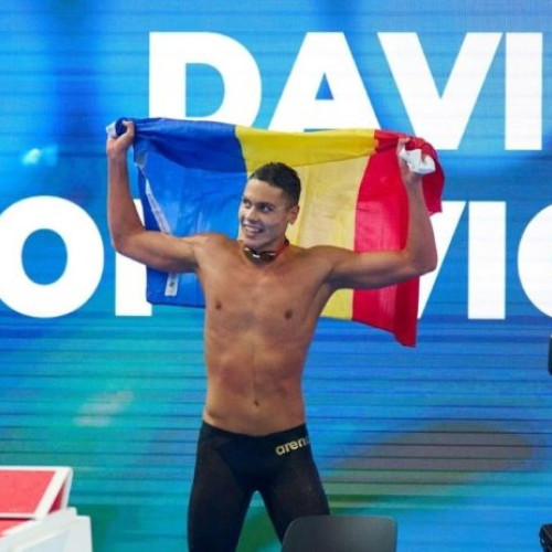 David Popovici câștigă proba de 100 metri liber la Campionatul Mondial de la Singapore