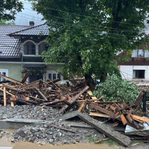 Prefectul județului Suceava cere organizațiilor neguvernamentale să nu mai colecteze alimente sau apă pentru sinistrați