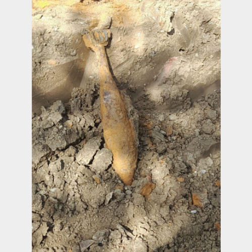 specialisti pirotehnici ai ISU Crișana, implicați în misiuni de asanare a munitiei neexplodate pe strada Piatra Craiului din Oradea