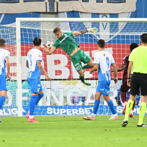 universitatea craiova câștigă clar meciul cu FK Sarajevo în conference league